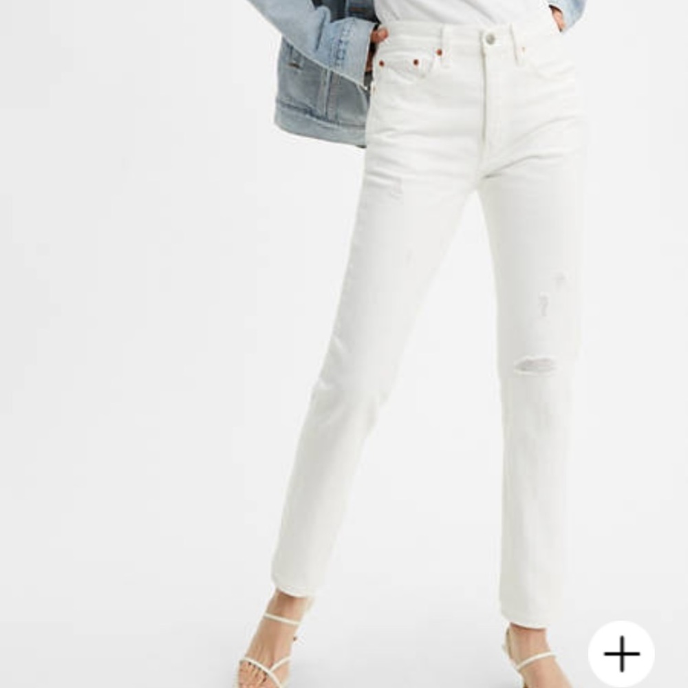 LEVI’S WHITE SKINNY JEANS
